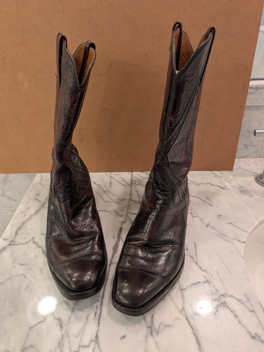 Lucchese Men's 8D Leather Pointed-Toe Western Boots